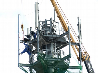 ドコモ電波塔職人01